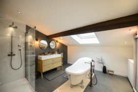 salle de bain rénovation gratentour carrelage décoration architecte balma haut de gamme grand format