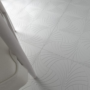 Swing Piuma bianco su fondo bianco matt architecte format design toulouse creation original balma renovation carrelage faience archi douche salle de bain