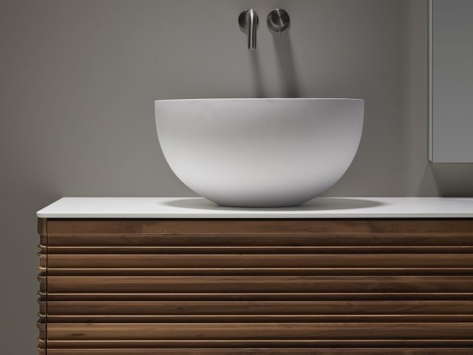 meuble original décoration architecte toulouse bois massif noyer frêne corian salle de bain douche LMCS carrelage archi