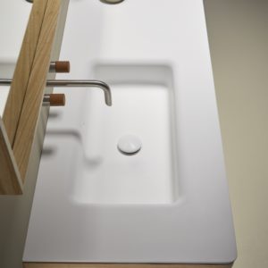 meuble original décoration architecte toulouse bois massif noyer frêne corian salle de bain douche LMCS carrelage archi