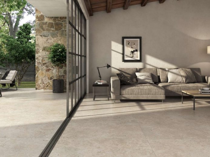 travertin carrelage toulouse architecte grand format sanitaire balma extérieur pierre