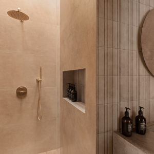 Slow carrelage tendance terre cuite retro artisanal architecte design toulouse balma sanitaire douche ciment