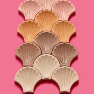 Rocaille decoration terre cuite creation architecte cotto brique terracotta italien haut de gamme decors motif relief