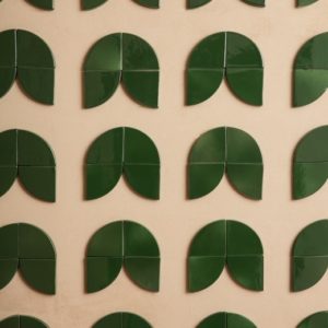 Delizie Quarto decoration terre cuite creation architecte cotto brique terracotta italien haut de gamme decors motif relief