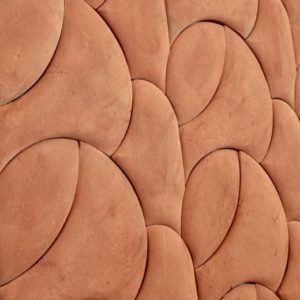 Illusione decoration terre cuite creation architecte cotto brique terracotta italien haut de gamme decors motif relief