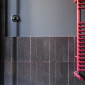 COMPACT_NERO_6X25_GROUT PIÙ SALMONE decoration pierre italie pietra terre cuite balma toulouse architecte